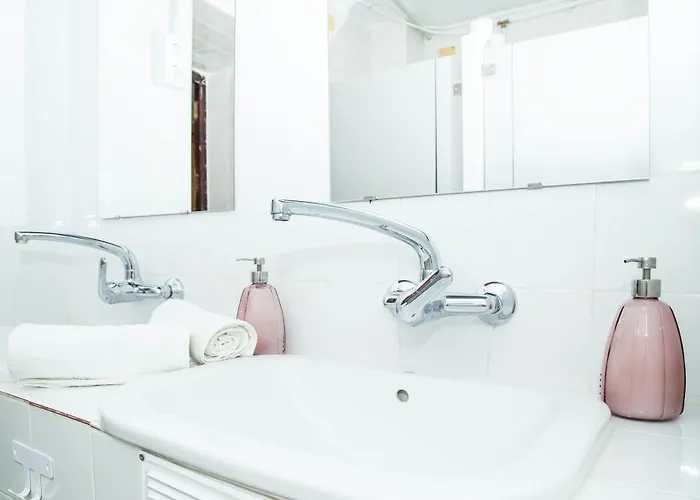 Onefam Catedral * Sevilla