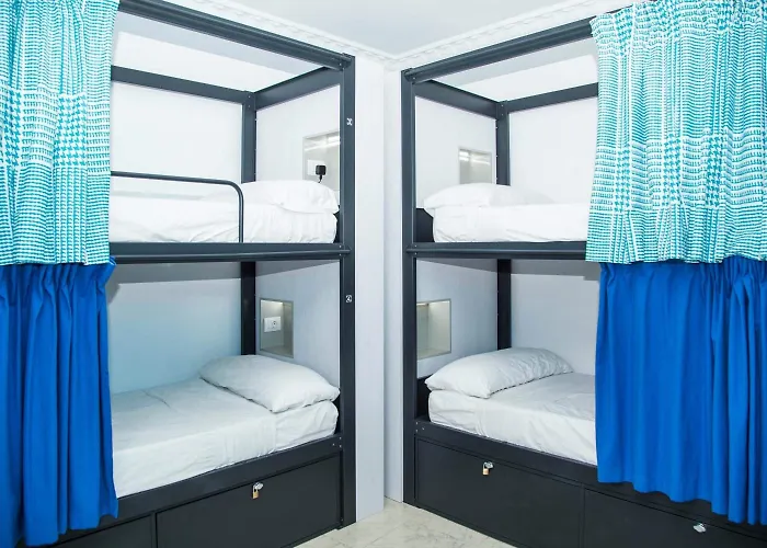 Onefam Catedral Hostel Sevilla